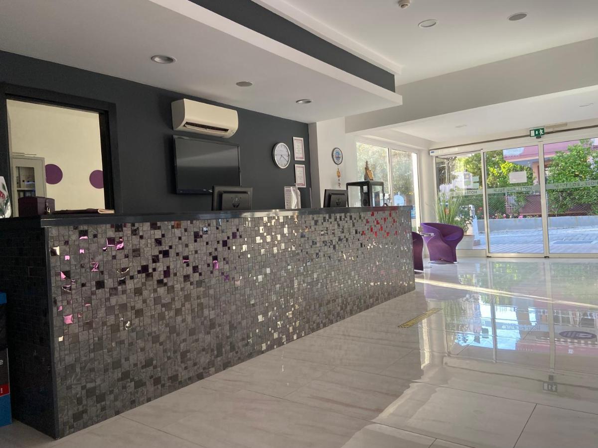 Ege Tulip Cesme Hotel Екстериор снимка