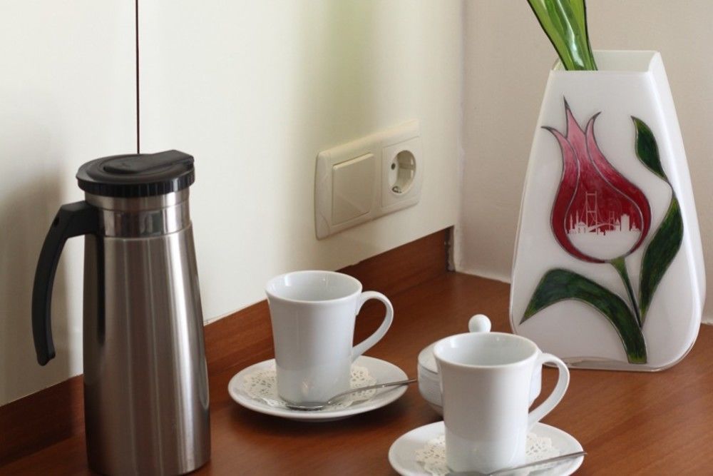 Ege Tulip Cesme Hotel Екстериор снимка