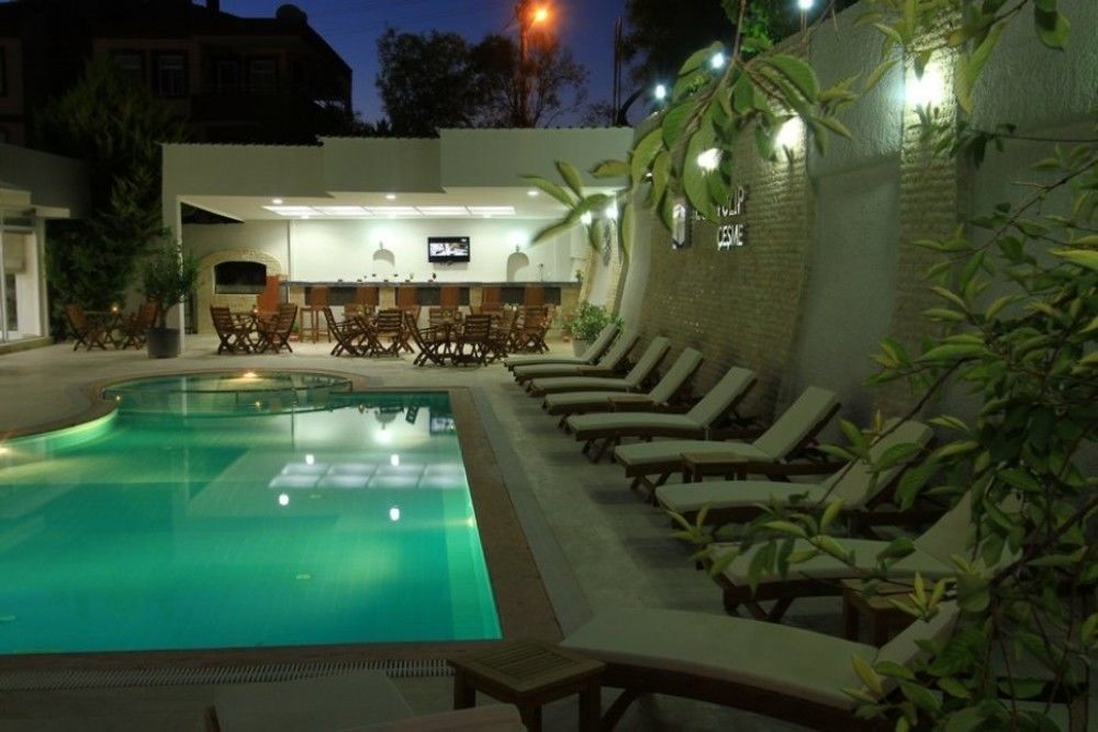 Ege Tulip Cesme Hotel Екстериор снимка