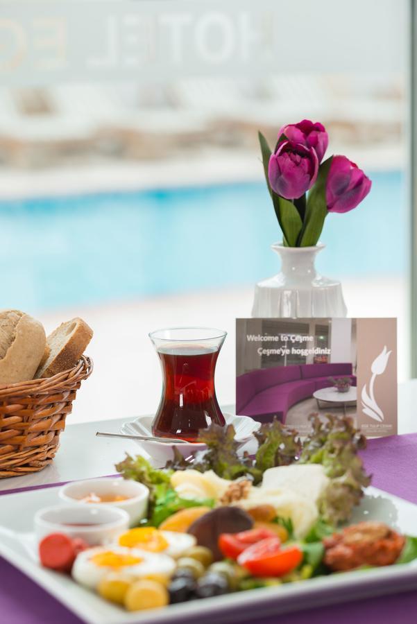 Ege Tulip Cesme Hotel Екстериор снимка